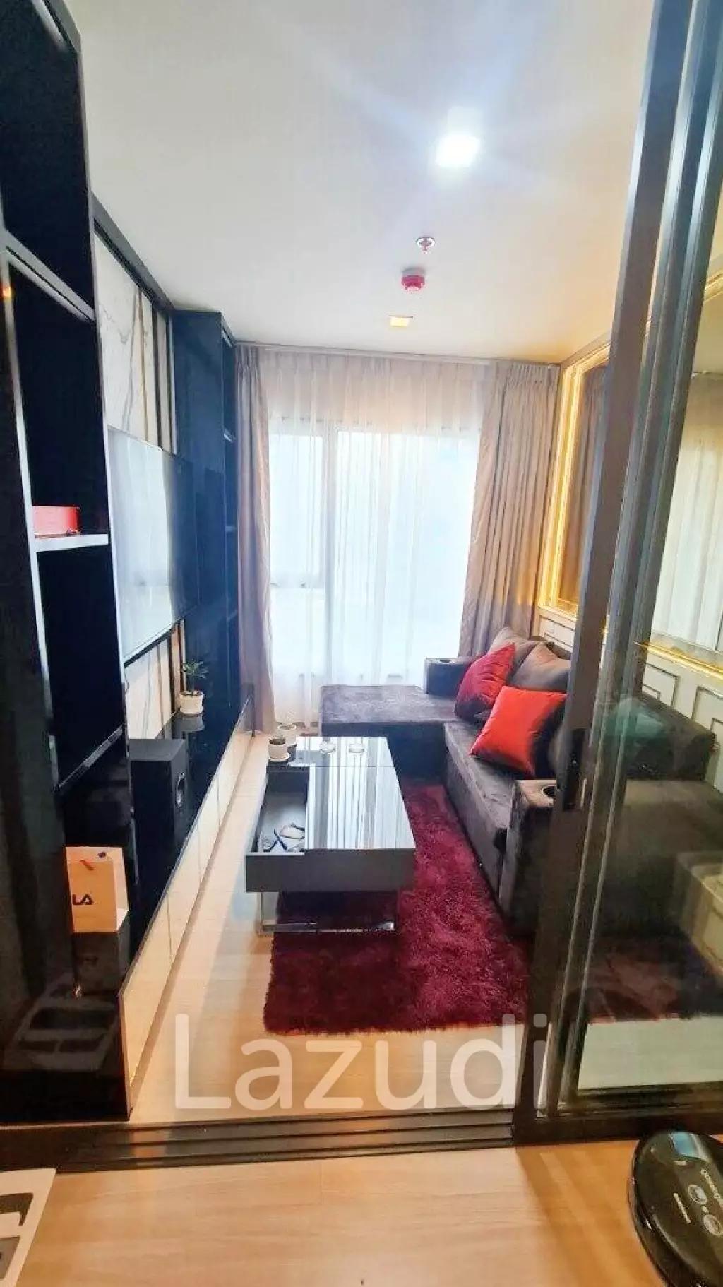 1 Bed 1 Bath 36 SQ.M LIFE Asoke - Rama 9