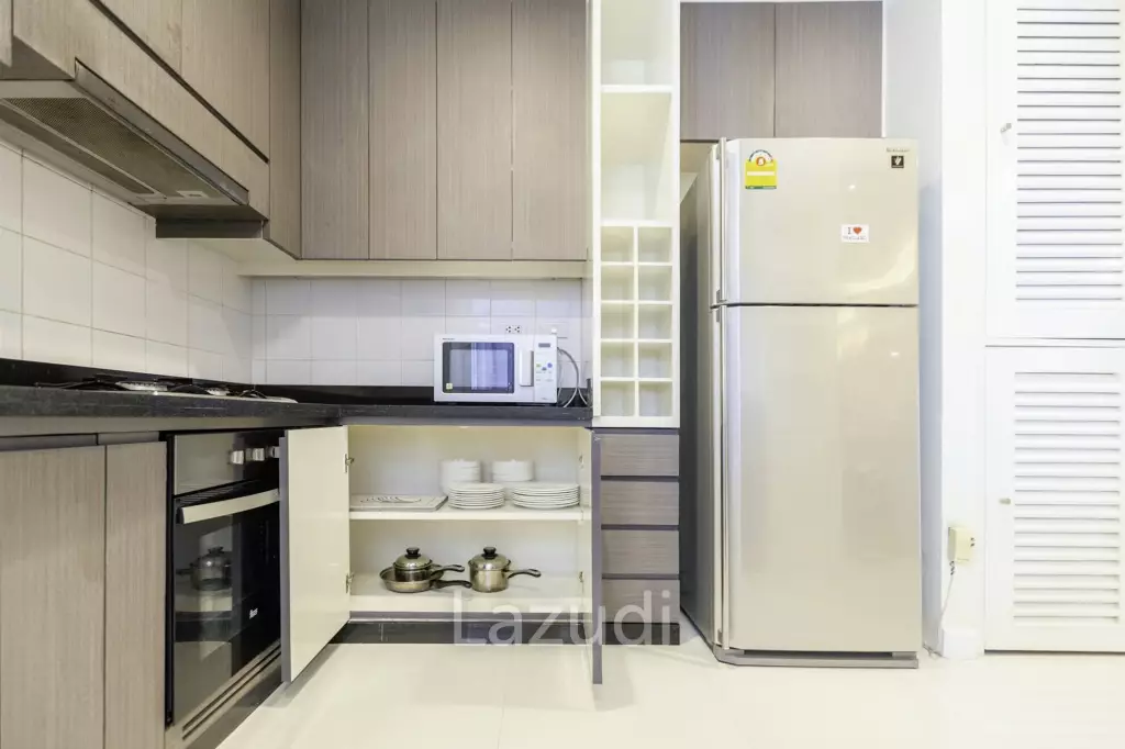 3 Bed 3 Bath 216 SQ.M Krystal Court