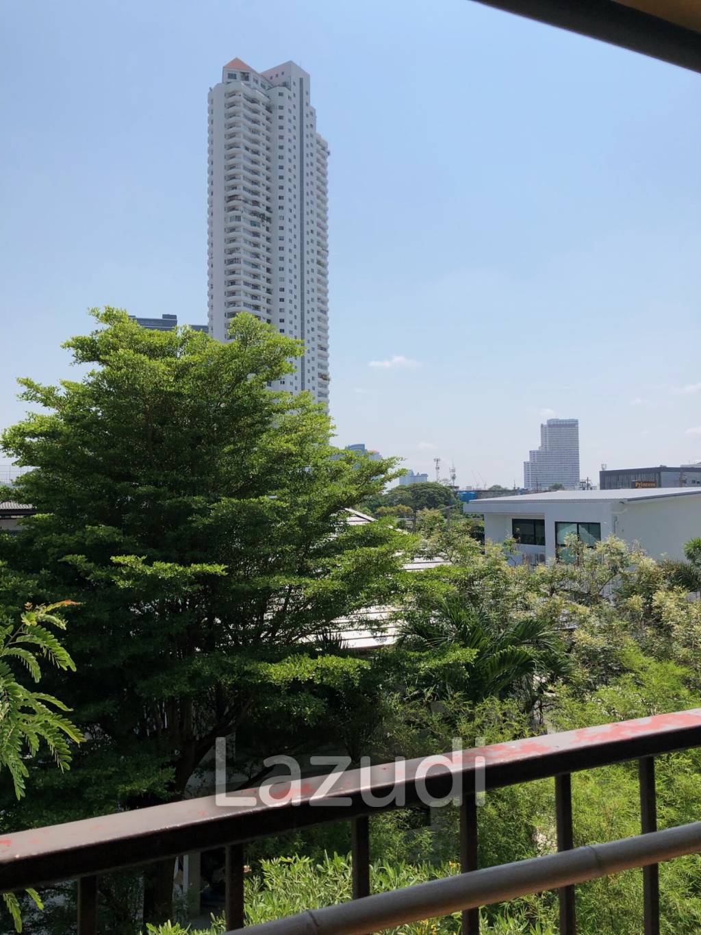 1 Bed 1 Bath 52 SQ.M The Fine @ River