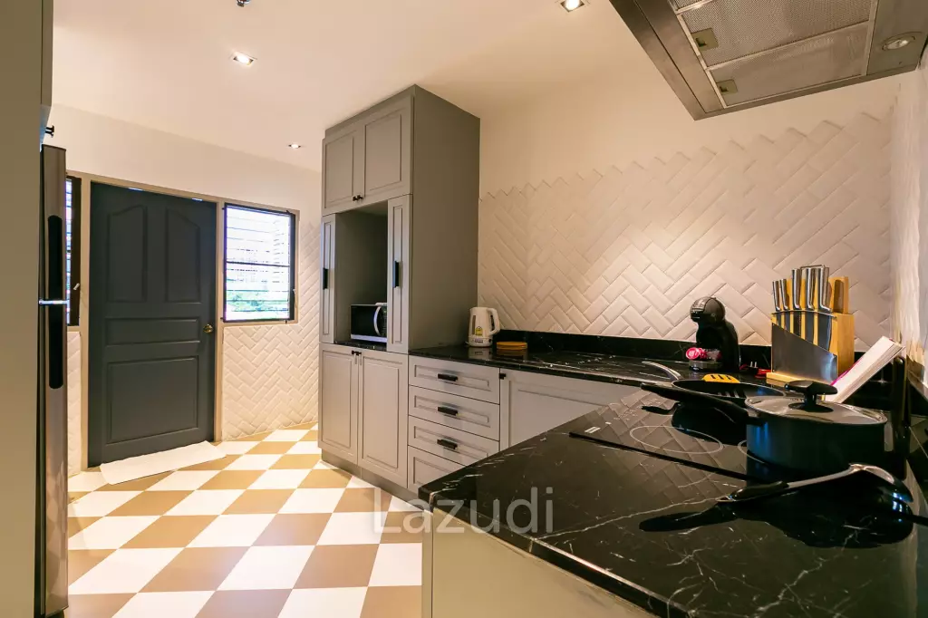 2 Bed 2 Bath 170 SQ.M Thea Service Apartment