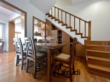 3 Storey 5 Bedroom Townhouse : Baan Suksamran