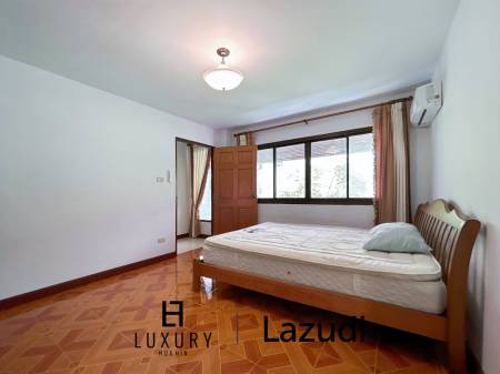 3 Storey 5 Bedroom Townhouse : Baan Suksamran