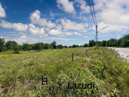 1,630.4 Sq.m. Land Plot at Palm Hills For Sale