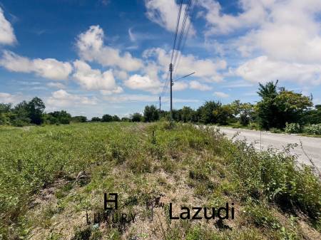 8,222 Kvm Land for Salg