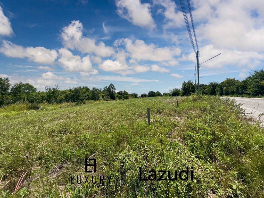 8,222 Kvm Land for Salg