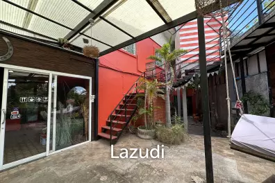 360 SQ.M Restaurant Townhouse in Huay Yai