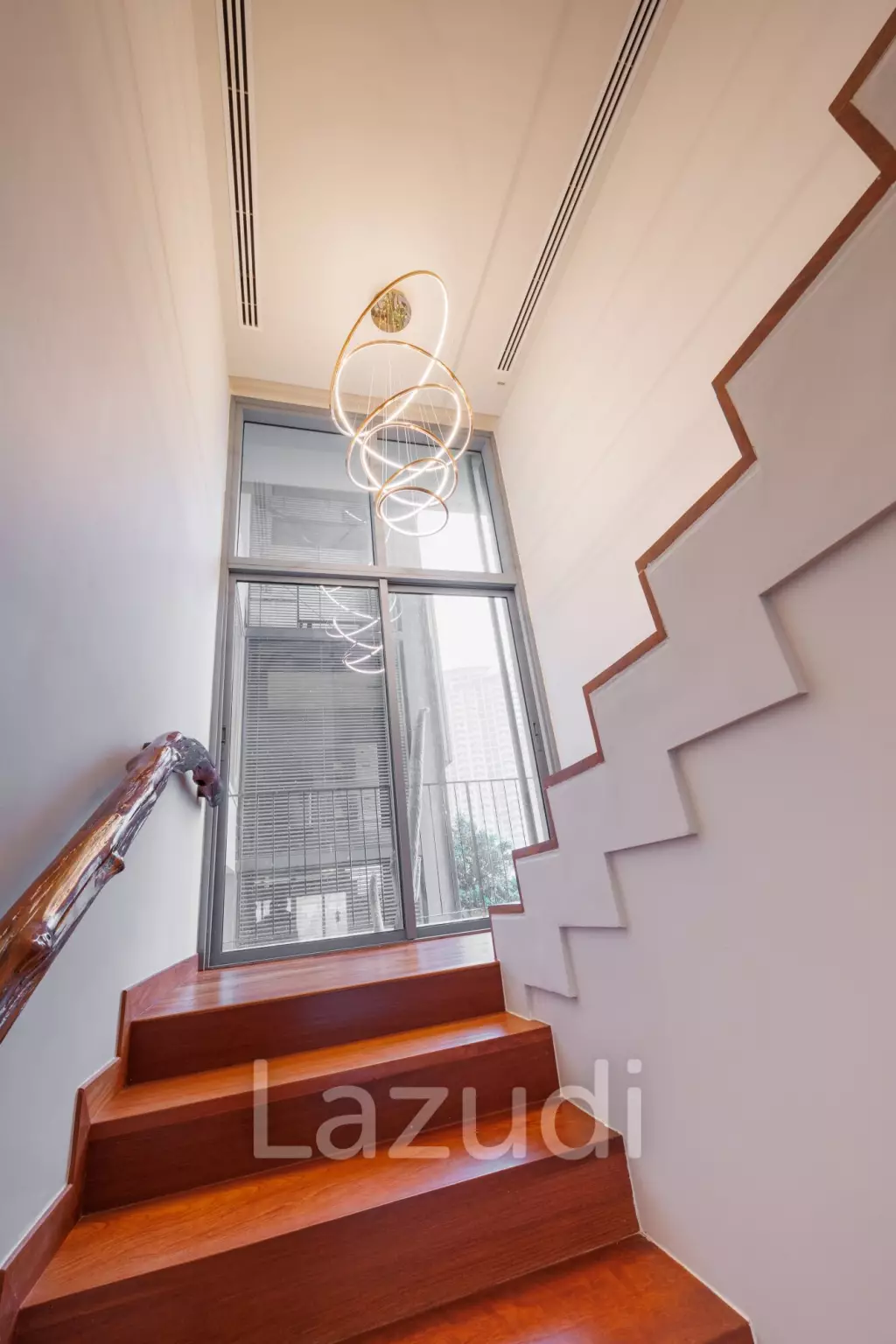3 Bedroom 4 Bathroom 247 SQ.M The Pano