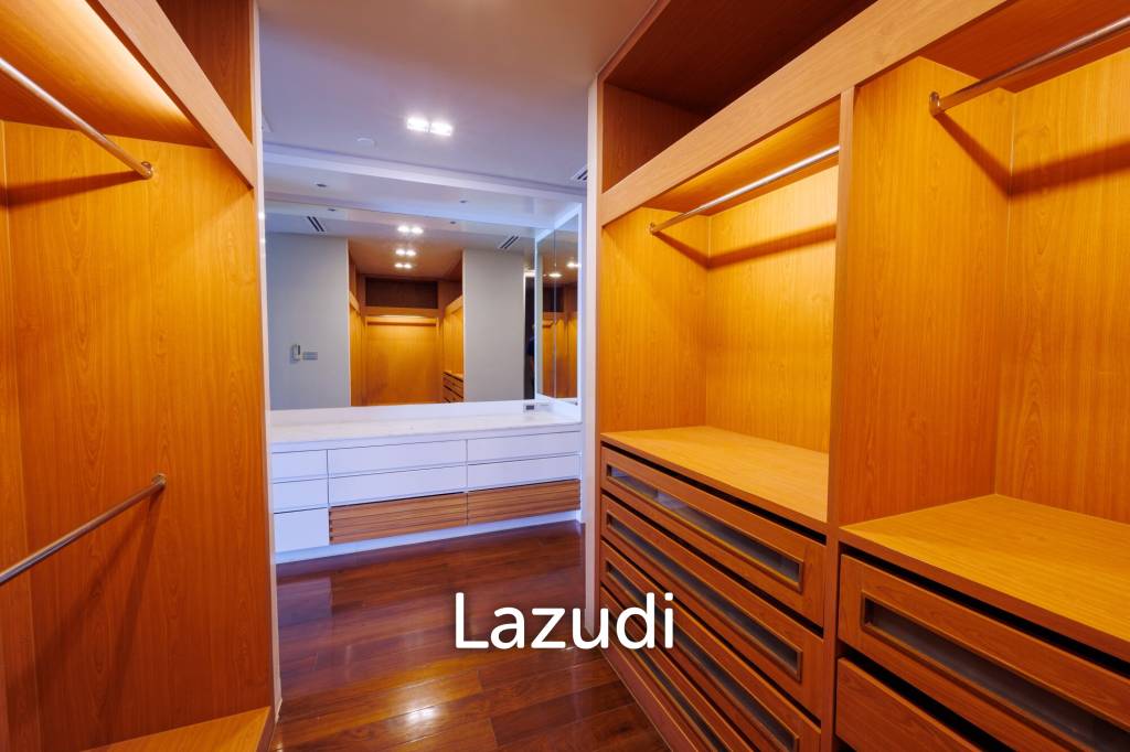 3 Bedroom 4 Bathroom 247 SQ.M The Pano