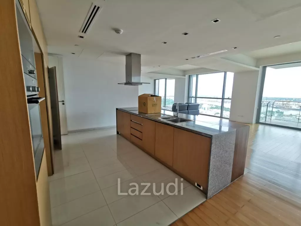 3 Bedroom 4 Bathroom 243 SQ.M The Pano
