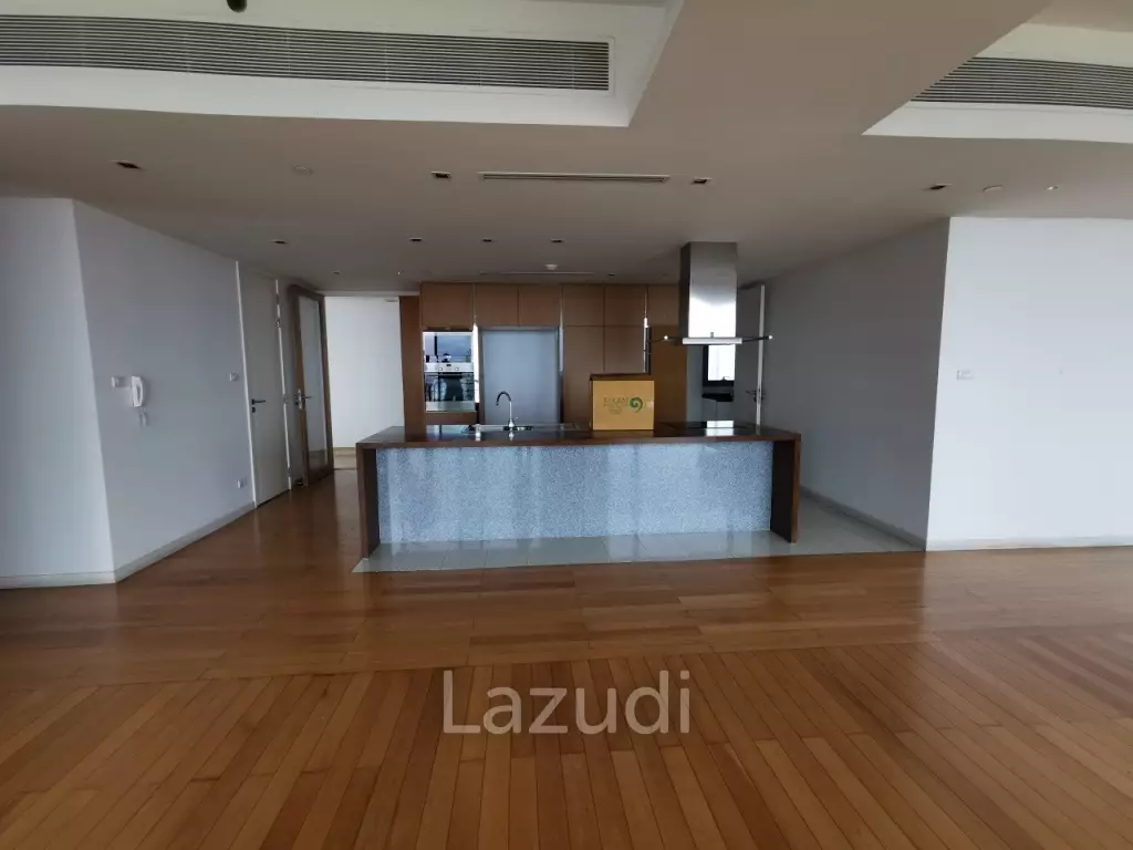 3 Bedroom 4 Bathroom 243 SQ.M The Pano