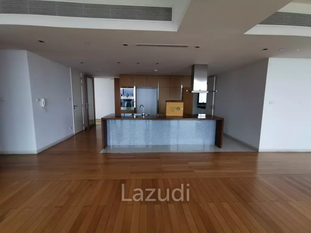 3 Bedroom 4 Bathroom 243 SQ.M The Pano