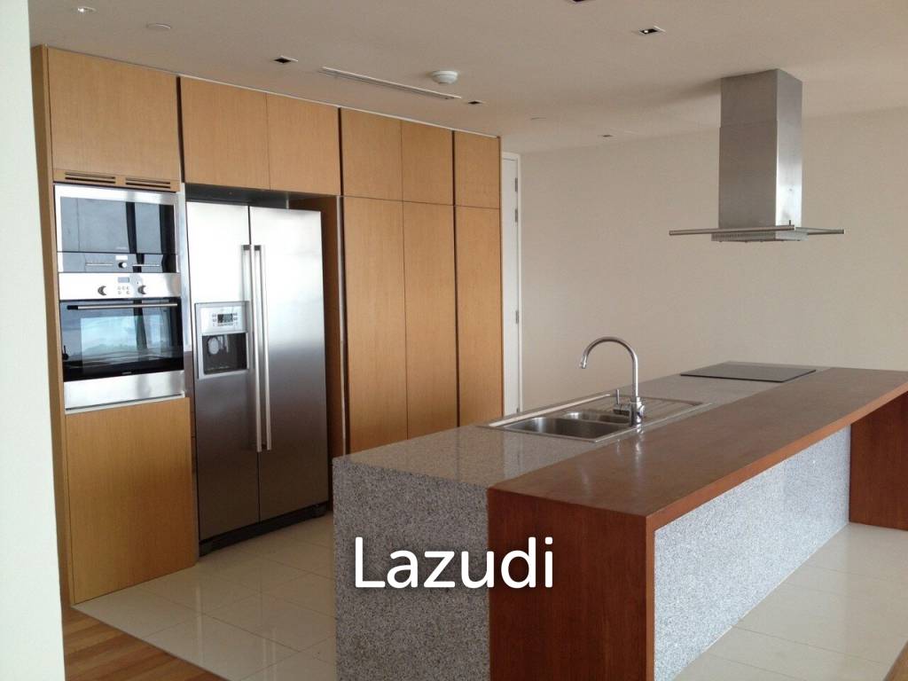 3 Bedroom 4 Bathroom 243 SQ.M The Pano