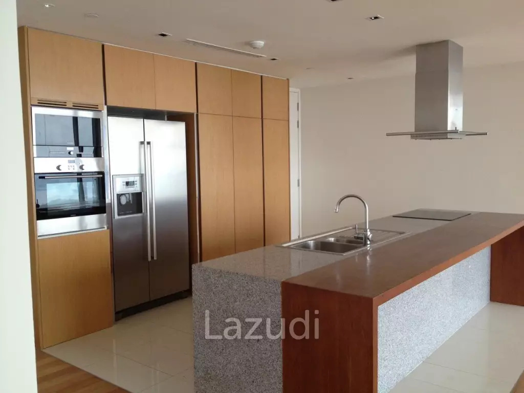 3 Bedroom 4 Bathroom 243 SQ.M The Pano