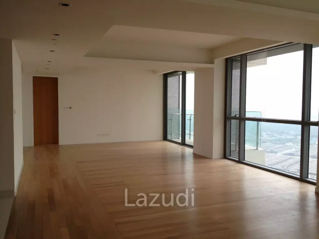3 Bedroom 4 Bathroom 243 SQ.M The Pano