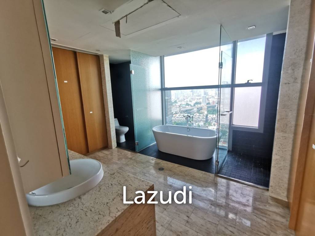 3 Bedroom 4 Bathroom 243 SQ.M The Pano