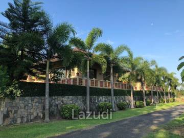 4 Bedrooms 4.5 Bathrooms 500 SQ.M Phoenix Golf Villa