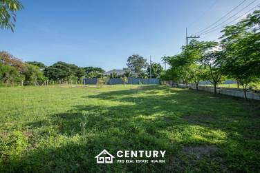 LAND FOR SALE NEAR BAAN ING PHU : 2 RAI