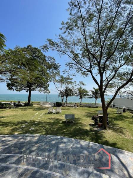 2 Bed 2 Bath 122 SQ.M VIP Condochain Cha-am