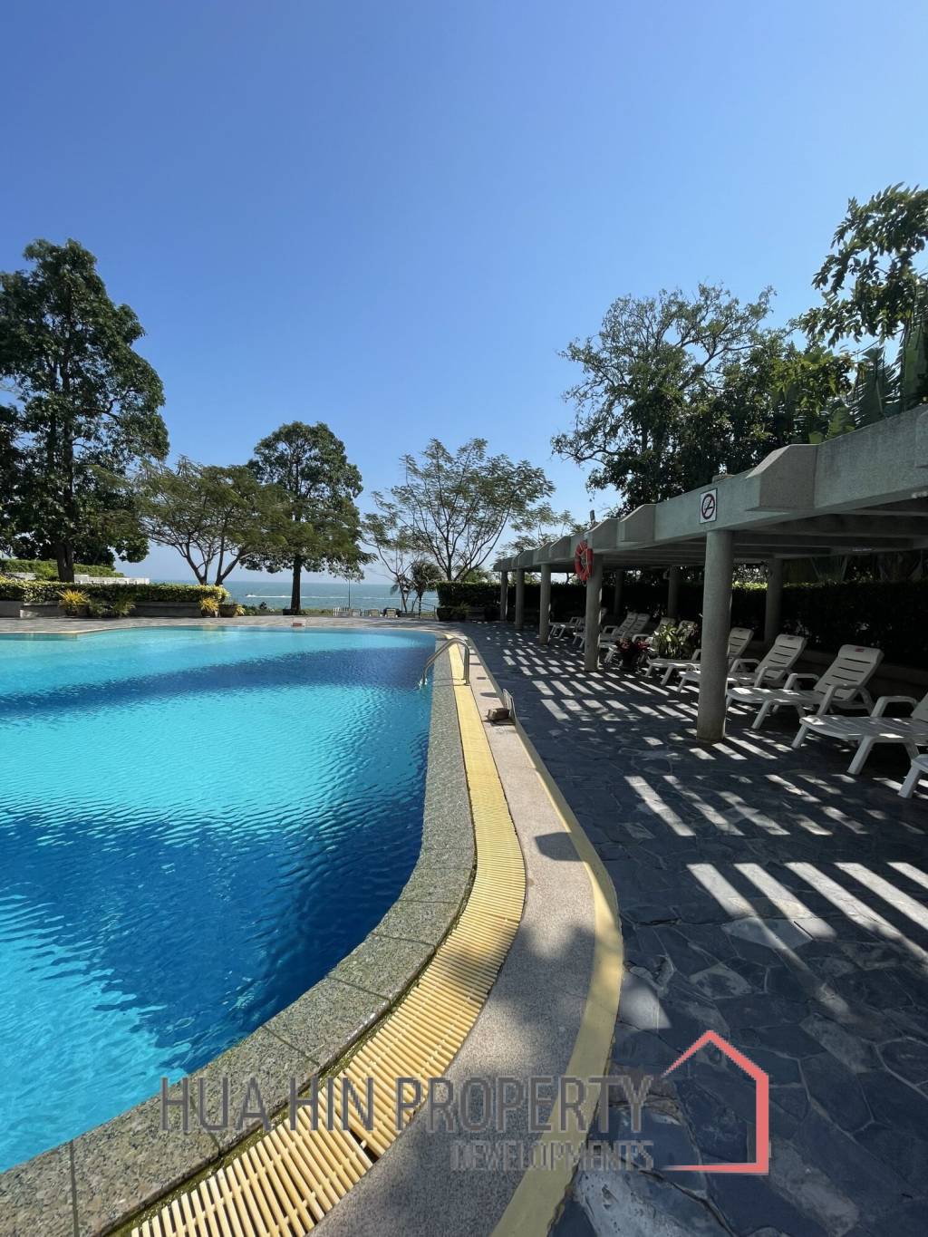 2 Bed 2 Bath 122 SQ.M VIP Condochain Cha-am