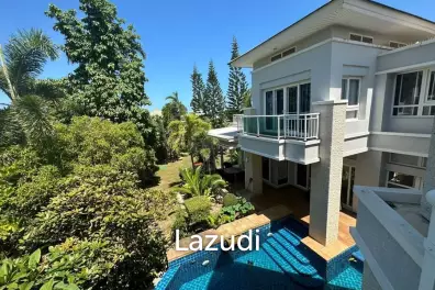4 Bedroom 6 Bathroom 250 SQ.M Villa in Jomtien