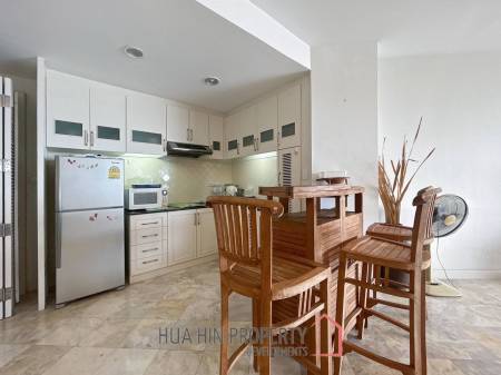 Palm Pavillion: 2 Bedroom Sea Views Condo