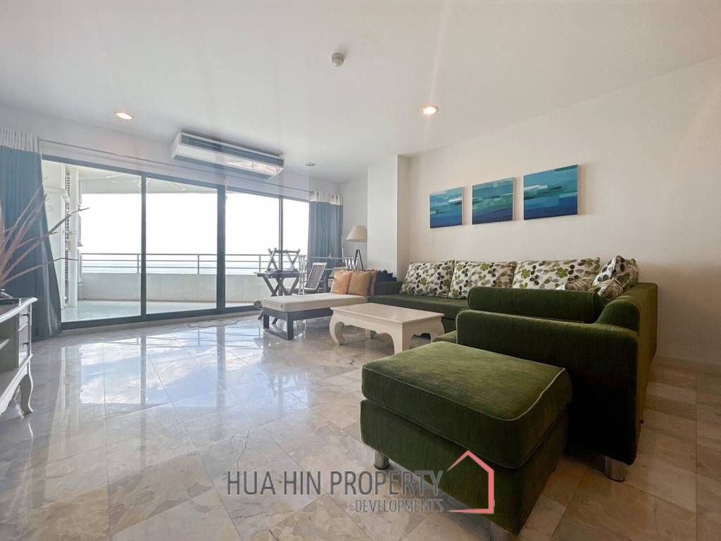 Palm Pavillion: 2 Bedroom Sea Views Condo