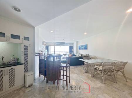 Palm Pavillion: 2 Bedroom Sea Views Condo
