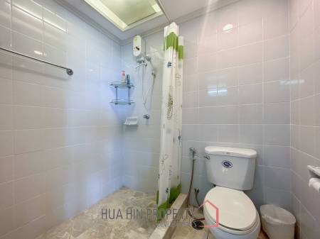 Palm Pavillion: 2 Bedroom Sea Views Condo