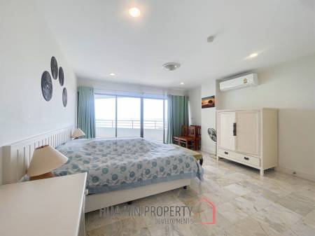 Palm Pavillion: 2 Bedroom Sea Views Condo