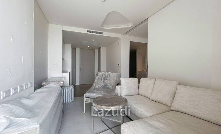 Veranda Residence: 1 Bedroom Luxury Sea Views
