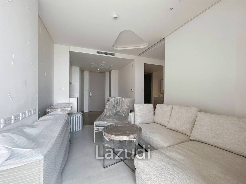 Veranda Residence: 1 Bedroom Luxury Sea Views