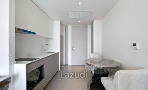 Veranda Residence: 1 Bedroom Luxury Sea Views