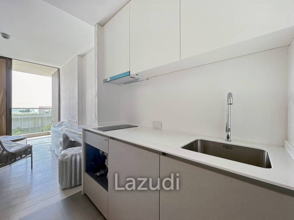 Veranda Residence: 1 Bedroom Luxury Sea Views