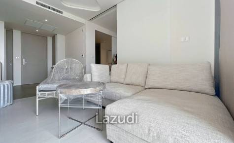 Veranda Residence: 1 Bedroom Luxury Sea Views