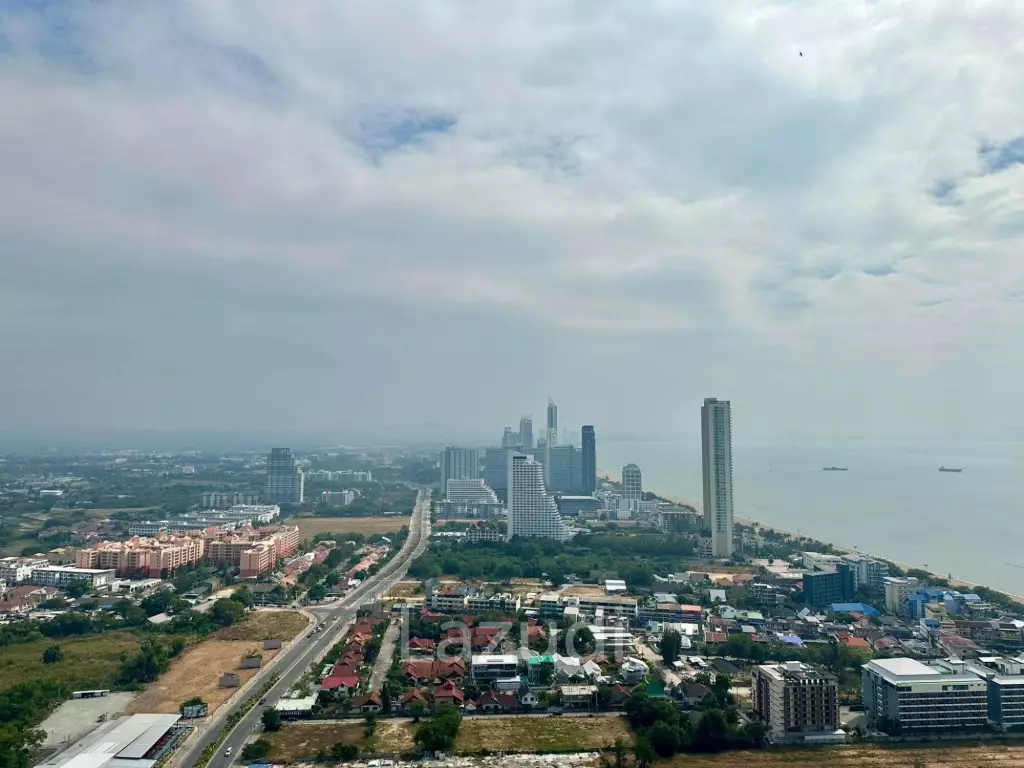 3 Bedroom Duplex 202 SQ.M Riviera Jomtien