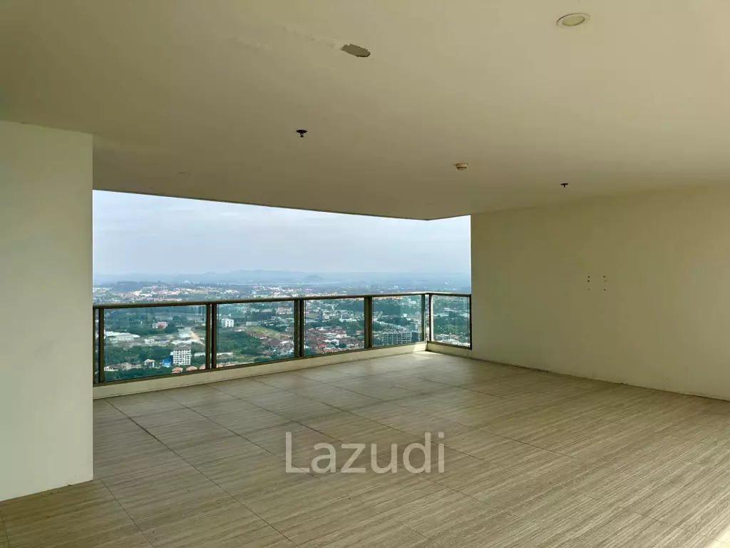 3 Bedroom Duplex 202 SQ.M Riviera Jomtien
