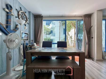 The Crest Santora : 1 Bedroom Condo Pool Access
