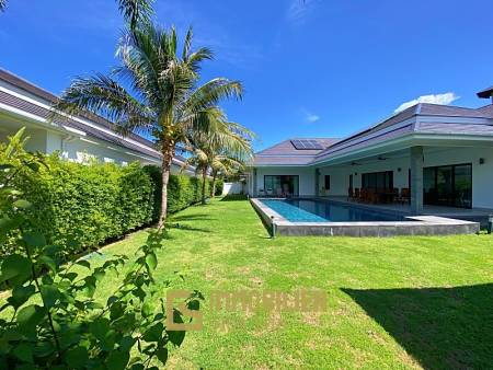 Large 3 Bed 3 Bath Pool Villa For Sale on The Clouds