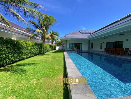 Large 3 Bed 3 Bath Pool Villa For Sale on The Clouds