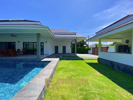 Large 3 Bed 3 Bath Pool Villa For Sale on The Clouds