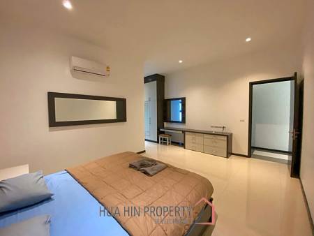 Large 3 Bed 3 Bath Pool Villa For Sale on The Clouds