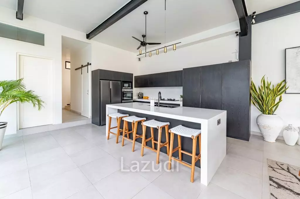 Spectacular Pererenan Beachside Villa with 40 Year Lease