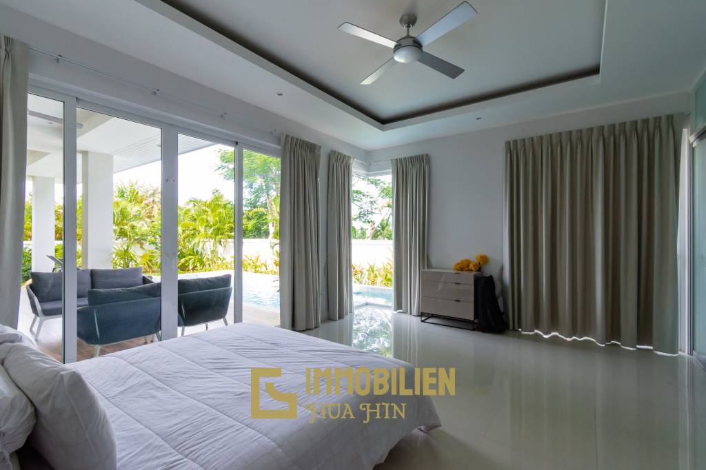 WOODLANDS : Good design 3 bed pool villa