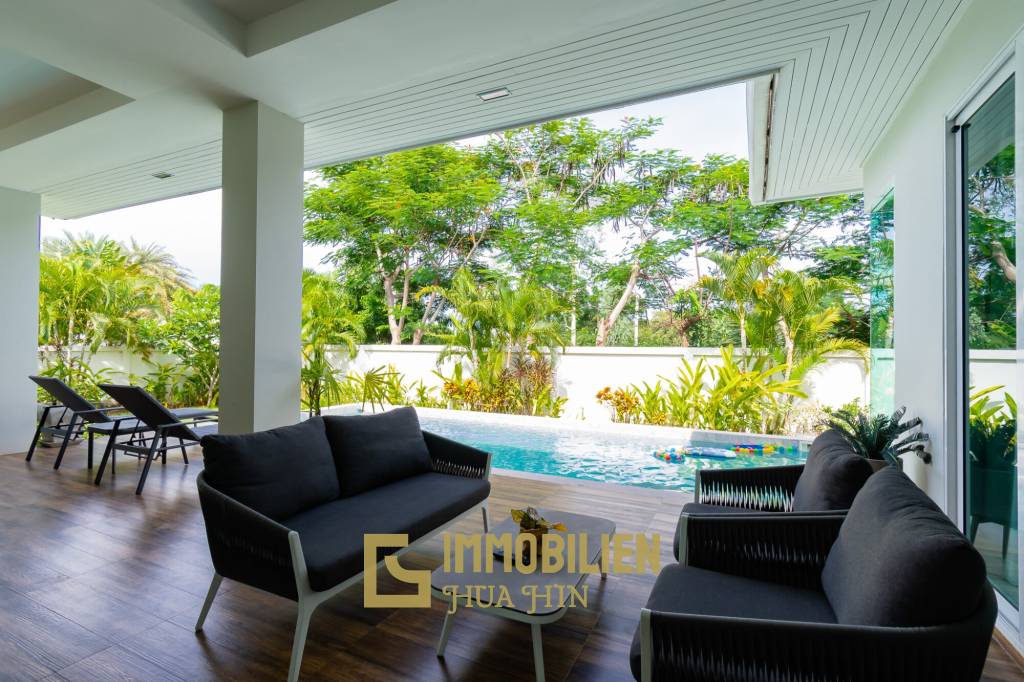 WOODLANDS : Good design 3 bed pool villa