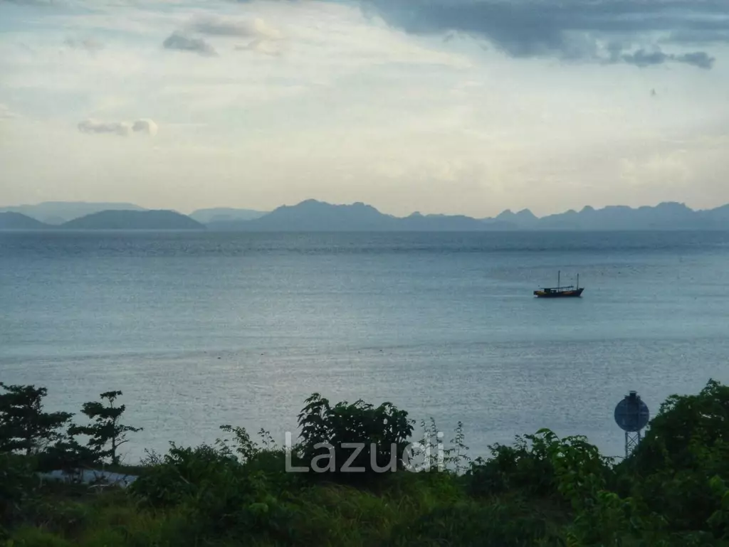Serene Beachfront Plot on Samui's South Coast