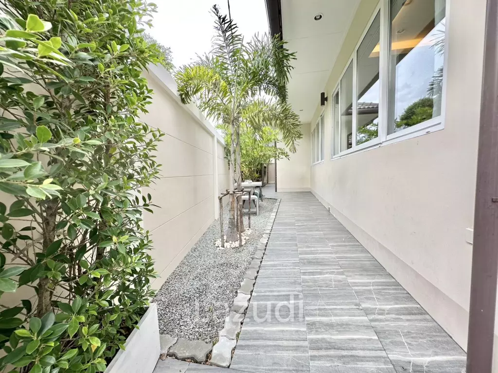 6 Beds 7 Baths 295 SQ.M Garden Ville 5
