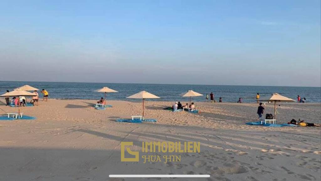 Seaside City Condo Hua Hin : 2 Bedrooms Condo Close To The Beach