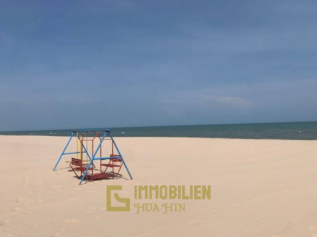 Seaside City Condo Hua Hin : 2 Bedrooms Condo Close To The Beach