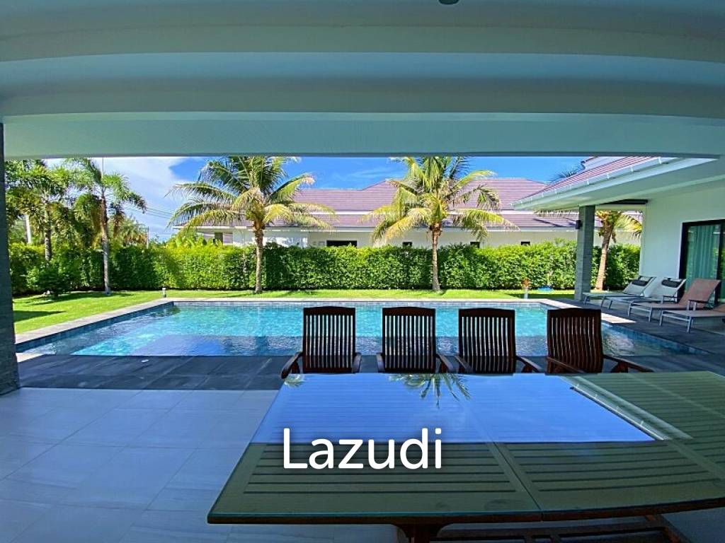 Large 3 Bed 3 Bath Pool Villa :  The Clouds