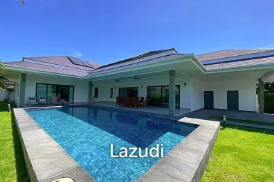 Large 3 Bed 3 Bath Pool Villa :  The Clouds
